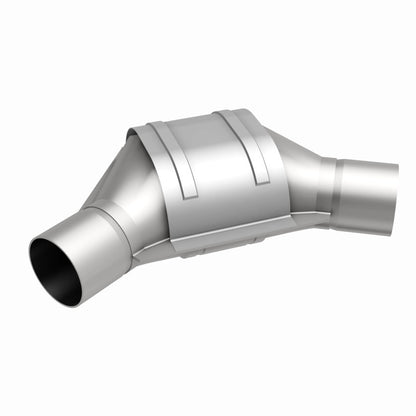 MagnaFlow Conv Univ 2.50inch Angled Inlet/Outlet Magnaflow