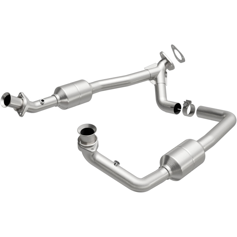 Magnaflow 2003 Ford E-350 Super Duty 5.4L Direct Fit Converter Magnaflow