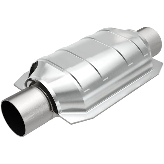 Magnaflow Conv Univ 2.5in. W/O2 Magnaflow