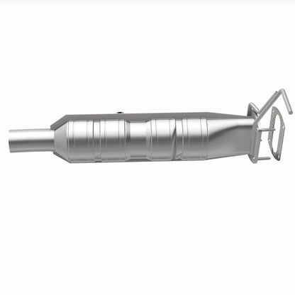 MagnaFlow 09-19 Ford F53 V10 6.8L Underbody 6.8L Direct Fit Catalytic Converter Magnaflow