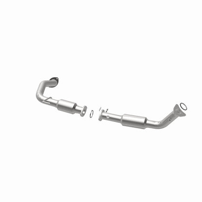 Magnaflow 08-17 Toyota Sequoia 5.7L CARB Compliant Direct-Fit Catalytic Converter Magnaflow