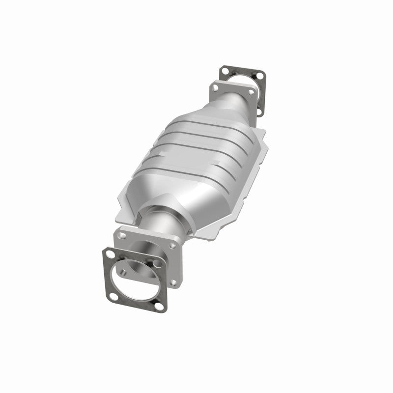 MagnaFlow California Converter Direct Fit 75-82 Chevrolet LUV 1.8L / 86-91 Isuzu Trooper 2.3L Magnaflow