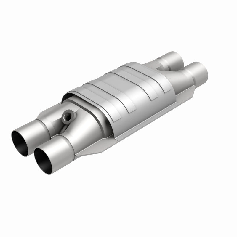 MagnaFlow Conv Univ 2 D/D W/O2 Boss Magnaflow