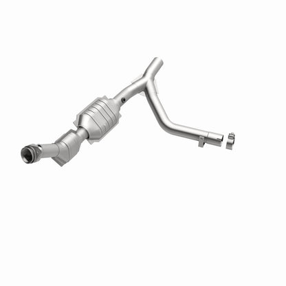 MagnaFlow Conv DF 01 Ford Trucks 5.4L Magnaflow