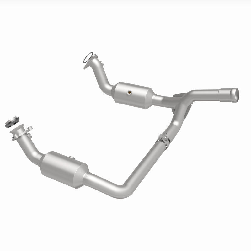 Magnaflow 19-20 GMC Sierra 1500 Single Underbody 4.3L/5.3L Direct Fit Catalytic Converter Magnaflow