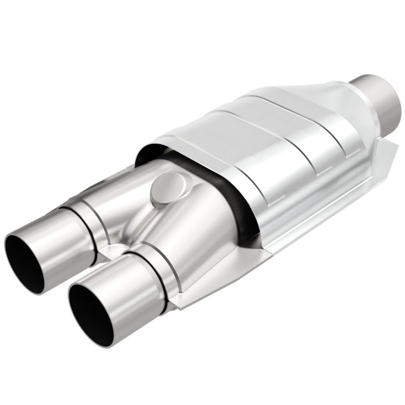 MagnaFlow Conv Univ 2inch Inlet/2.5inch Outlet Dual/Single Oval Shape Magnaflow