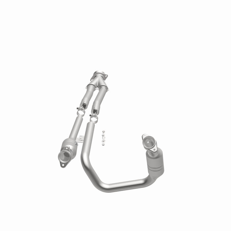 Magnaflow 15-17 Ford Transit-150 3.7L Direct Fit Converter Magnaflow