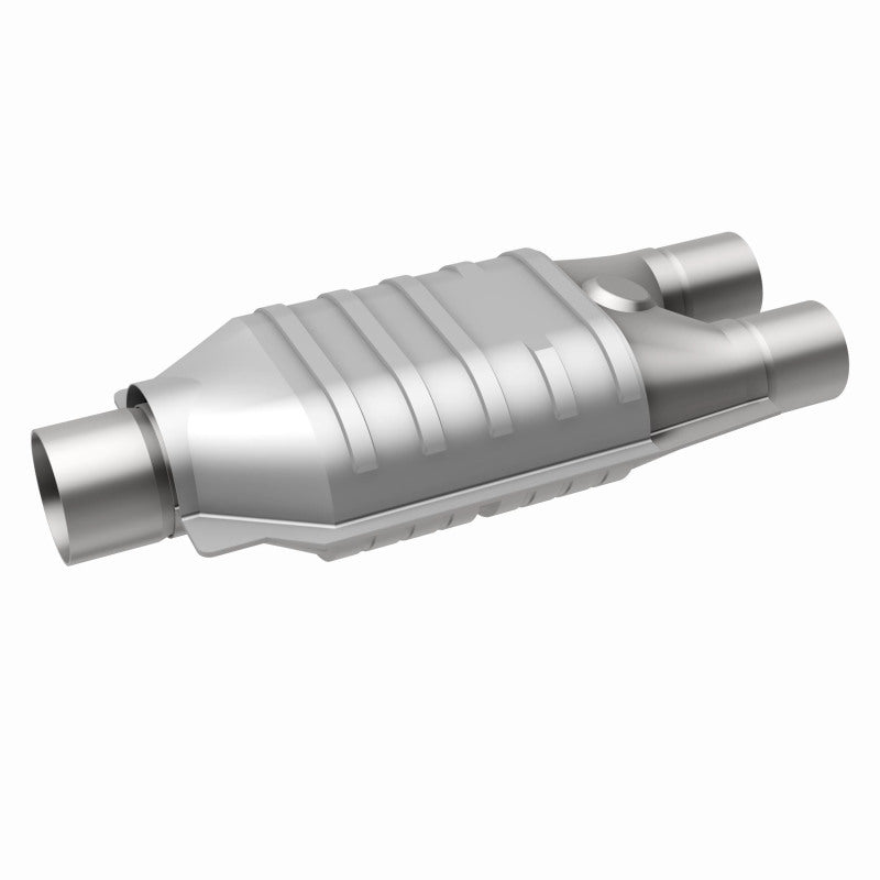 MagnaFlow Conv Univ 2inch Inlet/2.5inch Outlet Dual/Single Oval Shape Magnaflow