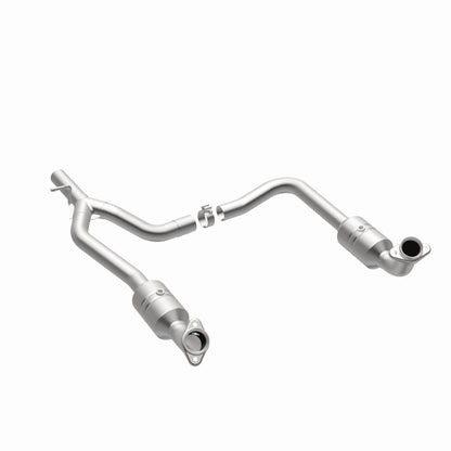 Magnaflow Conv DF 2009-2014 E-150 4.6 L Underbody Magnaflow