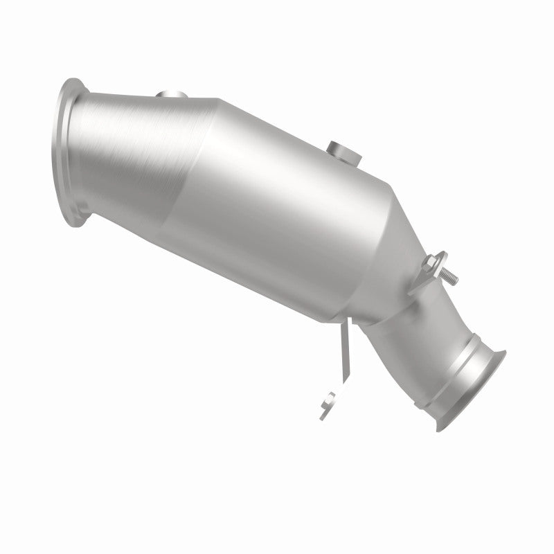 MagnaFlow 2014 BMW 335i GT xDrive 3.0L Underbody Direct Fit EPA Compliant Catalytic Converter Magnaflow