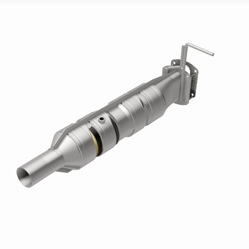 MagnaFlow 09-17 Ford F53 V10 6.8L Underbody Direct Fit Catalytic Converter Magnaflow
