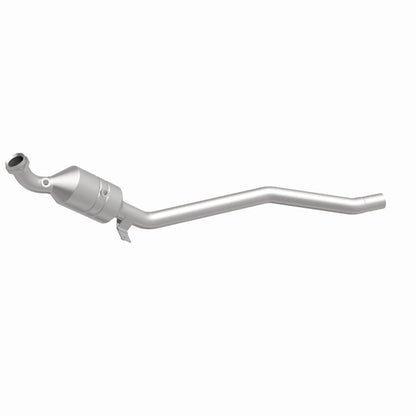 Magnaflow Conv DF 2006-2011 R350 3.5 L Underbody Magnaflow