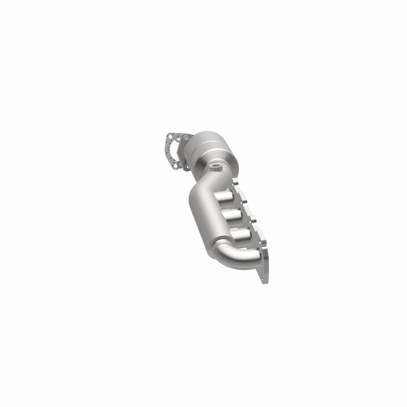 MagnaFlow Conv DF 02-04 VW Passat 4.0L Magnaflow