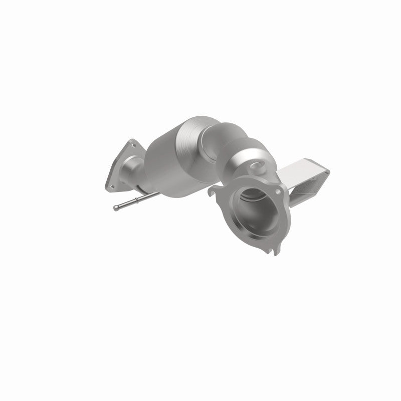 MagnaFlow 13-15 Land Rover LR2 2.0L CARB Compliant Direct Fit Catalytic Converter Magnaflow