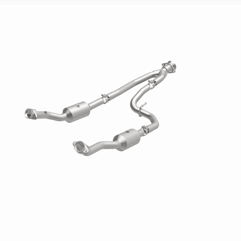 MagnaFlow 20-21 Ford Transit-150 Single Underbody V6 3.5L RWD Direct-Fit Catalytic Converter Magnaflow