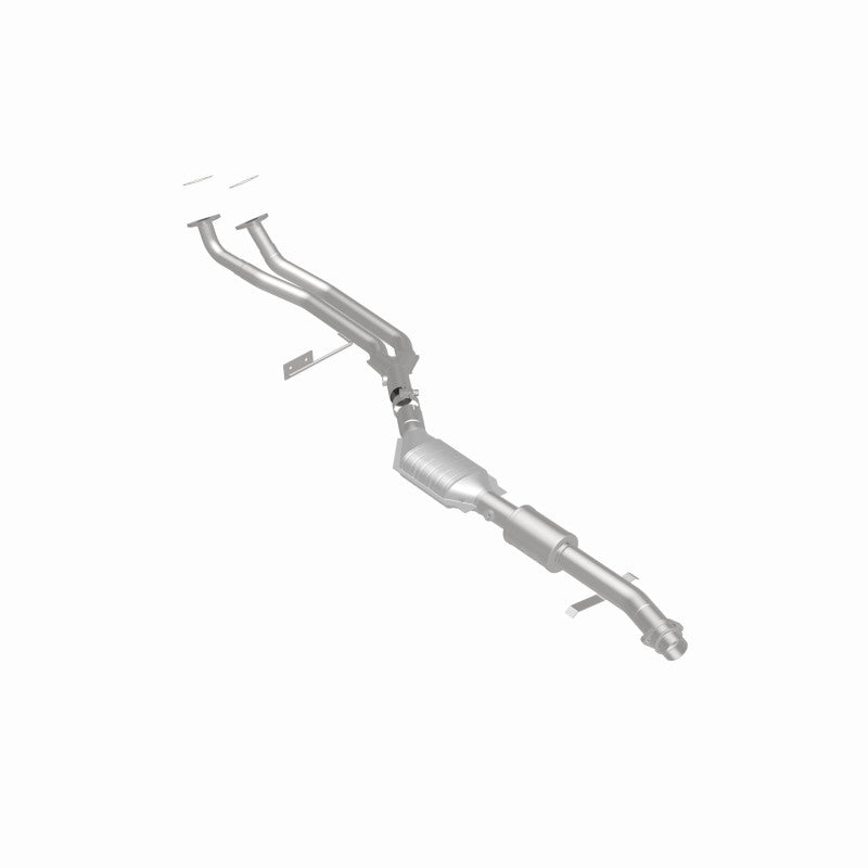 MagnaFlow Conv Direct Fit OEM 98-99 323i 2.5L Underbody Magnaflow