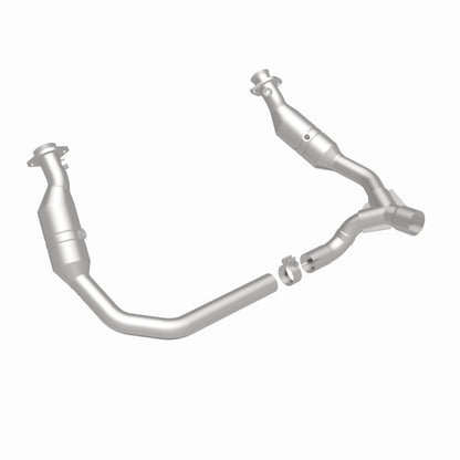 Magnaflow 2006 Dodge Ram 1500 4.7L Direct Fit Converter Magnaflow