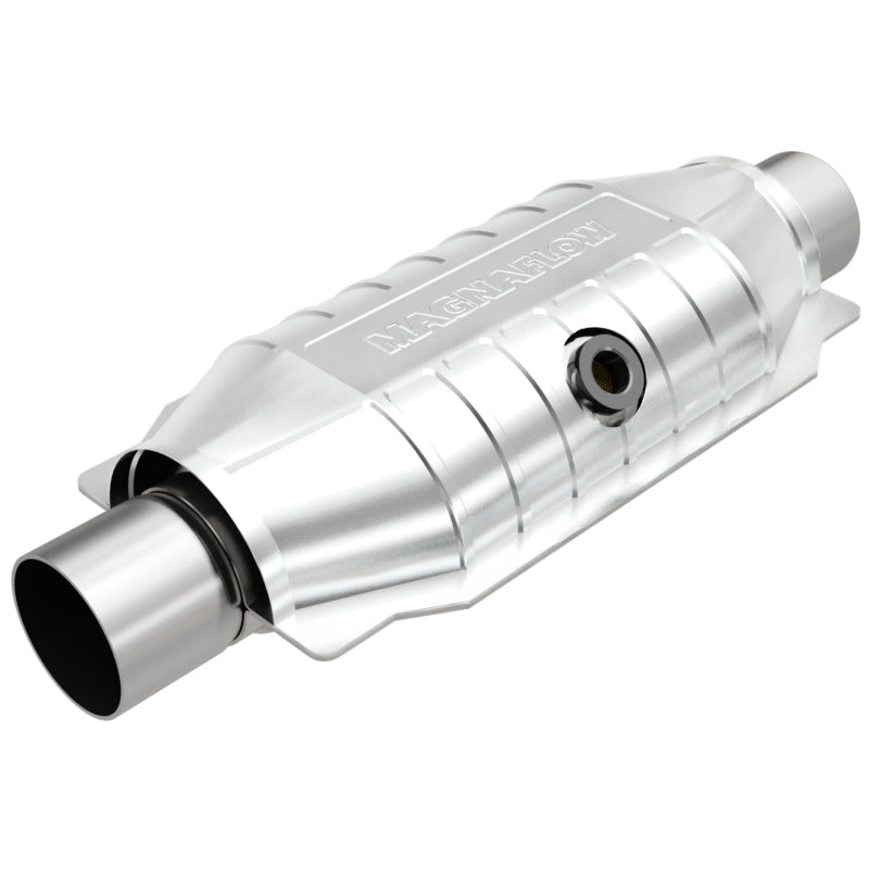 Magnaflow Conv Univ 2.50 Mid O2 Rear Magnaflow