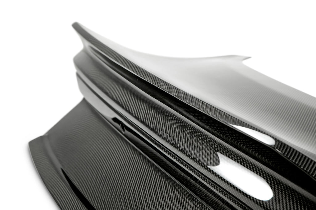 Anderson Composites 2015 - 2023 Mustang Double-Sided Carbon Fiber Type-st Decklid With Integrated Spoiler - AC-TL15FDMU-SA-DS