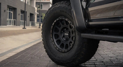 Method 305 NV DOUBLE BLACK 17x8.5 / 6x5.5 / 25/5.7, 108 Hub Bore - MR305785601025 Method Wheels