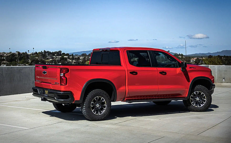 MagnaFlow 19-23 Chevy Silverado 1500 19-23 GMC Sierra 1500 Overland Cat-Back Exhaust Magnaflow