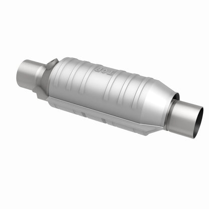 Magnaflow Conv Univ 2.25 1/O2 CA Magnaflow