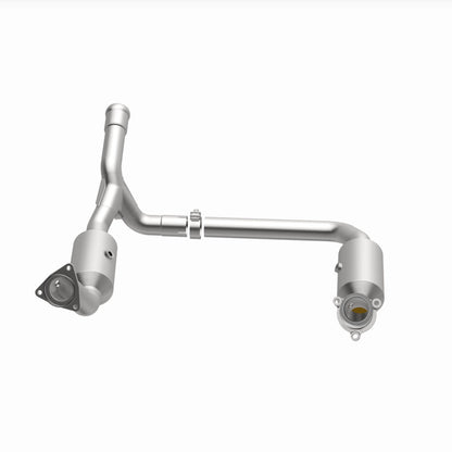 Magnaflow 19-20 GMC Sierra 1500 Single Underbody 4.3L/5.3L Direct Fit Catalytic Converter Magnaflow