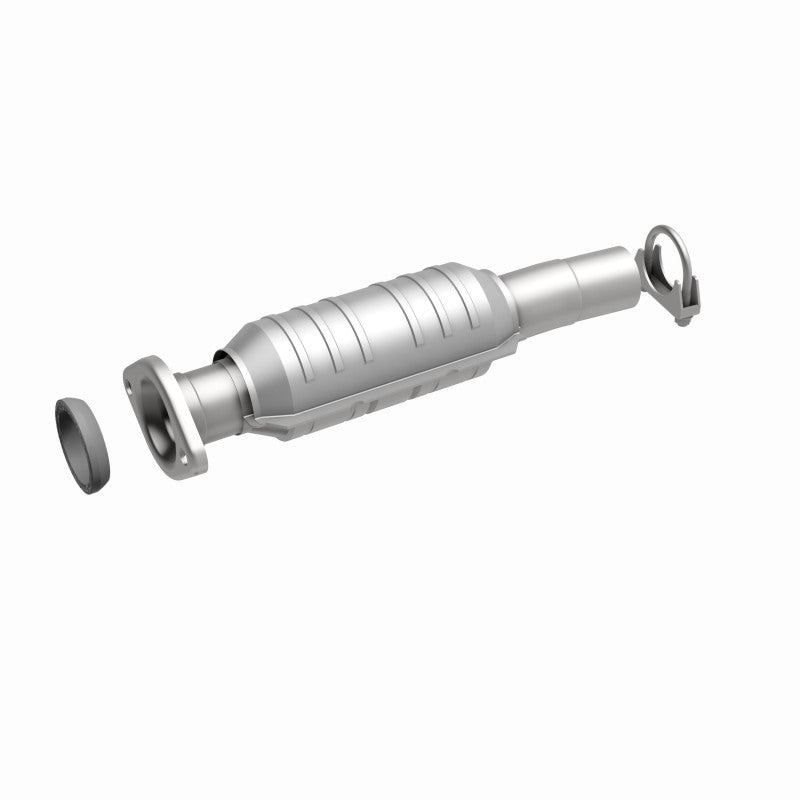 MagnaFlow Conv DF 04 Toyota Sienna 3.3L Magnaflow