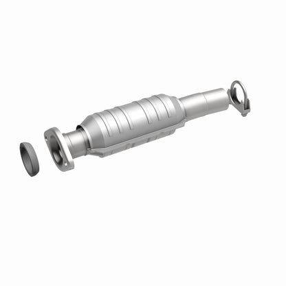 MagnaFlow Conv DF 04 Toyota Sienna 3.3L Magnaflow