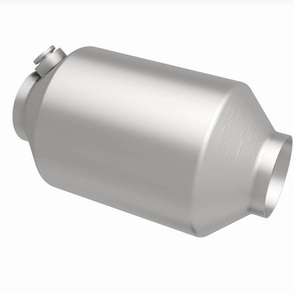 Magnaflow 2.25in. 1/O2 CC Spun OEM Universal Converter Magnaflow