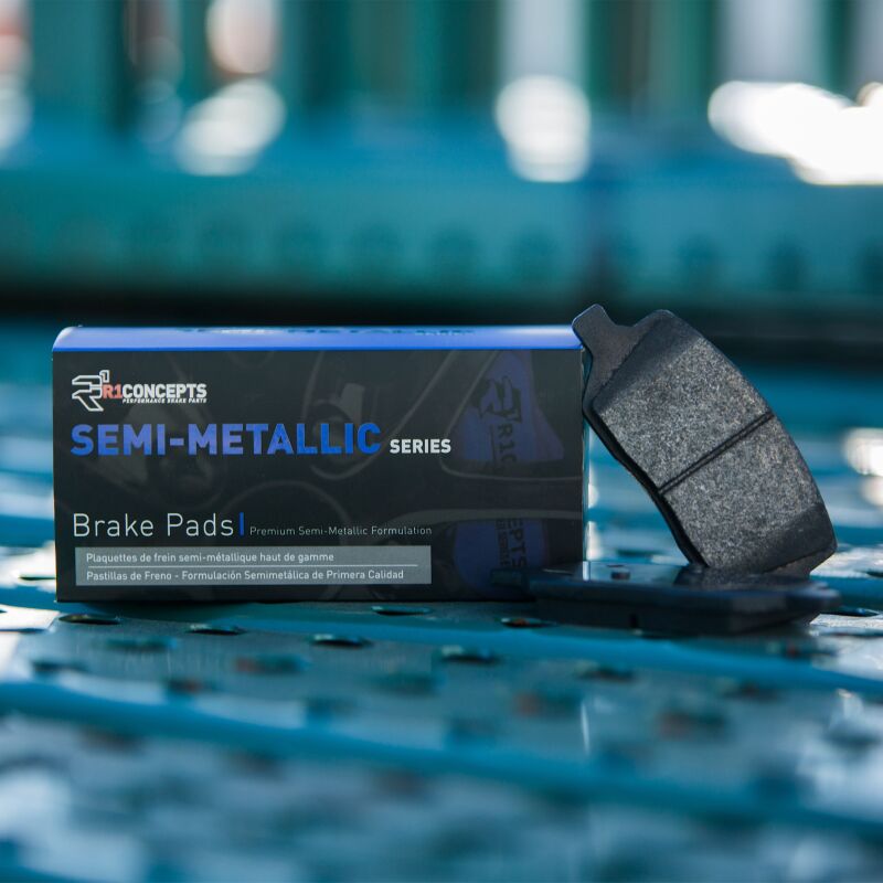 R1 03-26 Volvo S60 Front Semi Met Brake Pads