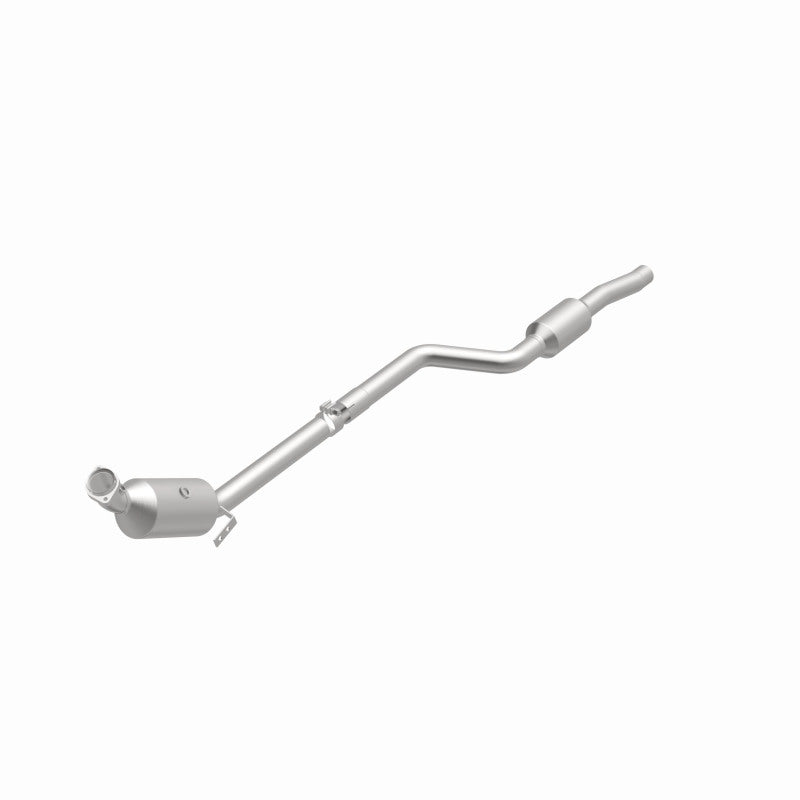 Magnaflow 2011 C300 V6 3 OEM Underbody Direct Fit Converter Magnaflow