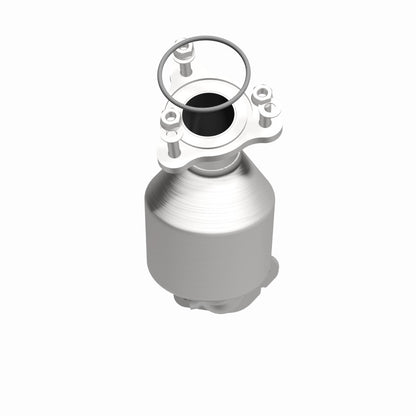 Magnaflow Conv DF 2010-2011 LaCrosse 3.6 L Underbody Magnaflow