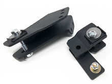 Load image into Gallery viewer, Tuff Country 80-96 Ford F-150 4wd (with 2in Front Lift Kit) Axle Pivot Drop Brackets Pair