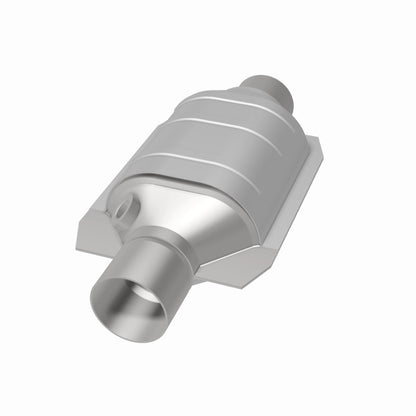 MagnaFlow Conv Univ 2.00inch w/ single O2 Magnaflow