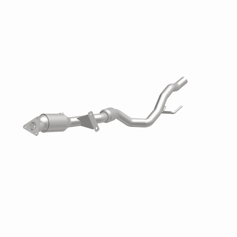 MagnaFlow 11-15 Touareg V6 3.6 Direct Fit Converter OEM Underbody Magnaflow