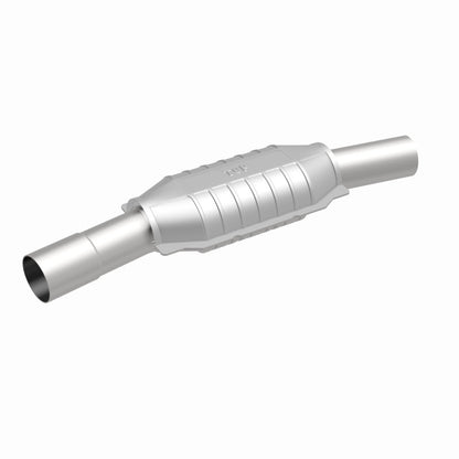 MagnaFlow Conv DF GM 25inch x 7inch x 4inch 2.5/2.5inch Magnaflow