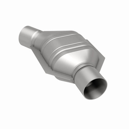 MagnaFlow Conv Univ 2.25in Inlet/Outlet Angled Offset/Center Calif OBDII Magnaflow