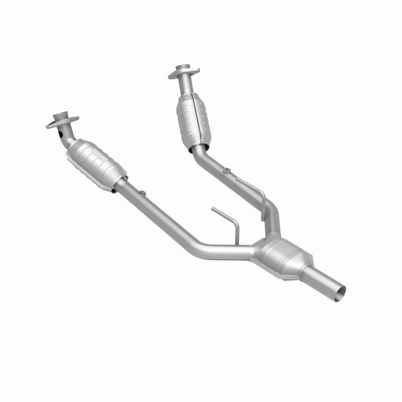 MagnaFlow Conv DF 96-97 Mercury Cougar 3.8L Magnaflow