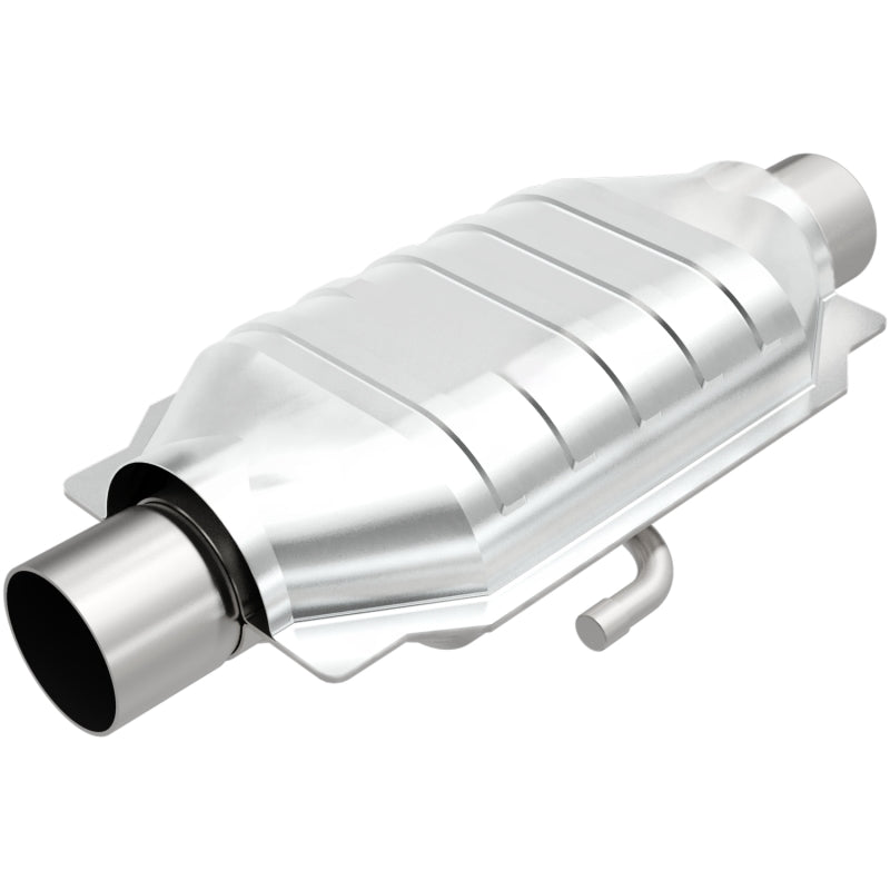MagnaFlow Conv Universal 2.25in Inlet 2.25in Outlet 16in Length 6.375in Width Magnaflow