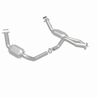 MagnaFlow Conv DF 02-06 Cadillac Truck. 8 5.3L Dual Conv. Y-Pipe Assy 2wd/Chevy Truck 99-07 Magnaflow