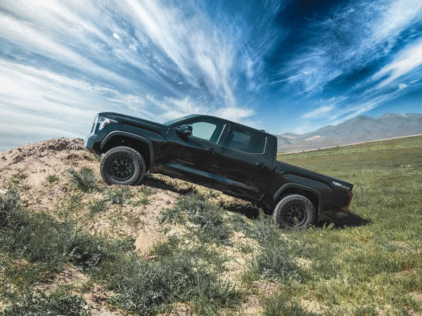 Tuff Country 2" Leveling Kit – 2022+ Toyota Tundra & 2023+ Toyota Sequoia (52220)