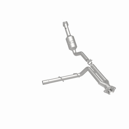 Magnaflow Conv DF 2011-2014 F-150 3.7L Underbody Magnaflow