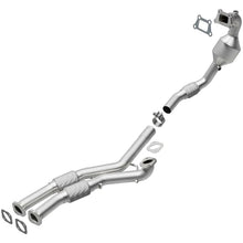 Load image into Gallery viewer, MagnaFlow 2012-2016 Cadillac SRX OEM Grade Federal / EPA Compliant Manifold Catalytic Converter