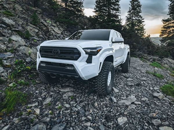 Tuff Country 1.5" Front Leveling Kit – 2024+ Toyota Tacoma & Land Cruiser (52924)