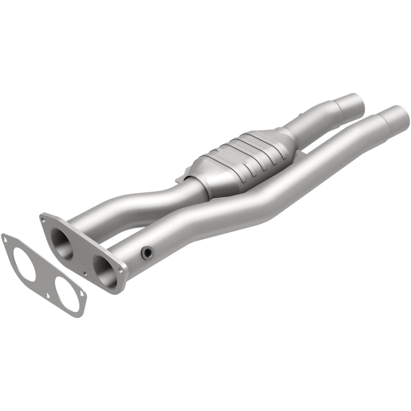 Magnaflow 96-99 Chevy C2500 Suburban 7.4L Direct Fit Converter Magnaflow