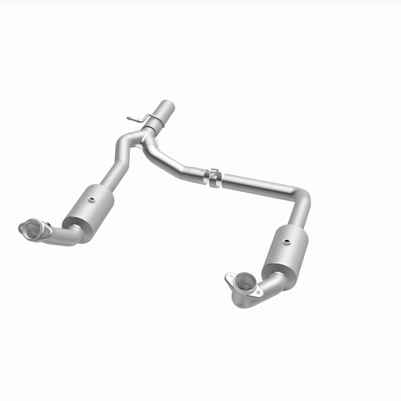Magnaflow 09-13 Ford E-350 Super Duty V10 6.8 OEM Underbody Direct Fit Catalytic Converter Magnaflow