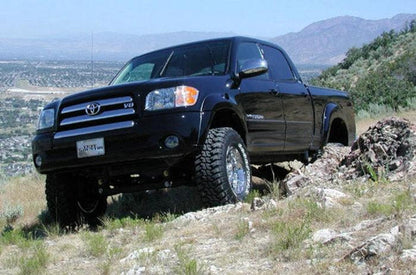 Tuff Country 4.5" Lift Kit w/SX8000 Shocks – 2005–2006 Toyota Tundra 2WD/4WD (55902KN)