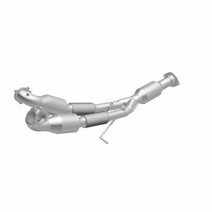 Magnaflow 02-05 S80 2.9 L Underbody Direct Fit Converter Magnaflow