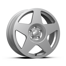 Load image into Gallery viewer, Fifteen52 Tarmac 18x8.5 5x108 ET+40 66.56 Center Bore Speed Silver Wheel fifteen52